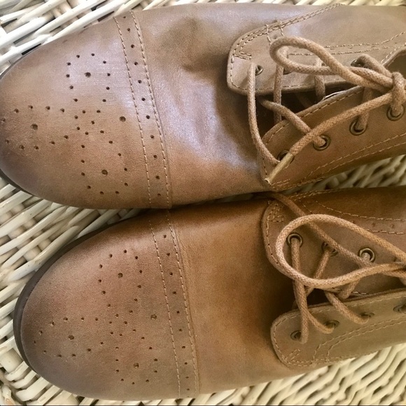 White Mountain Light Brown Leather Oxfords Size 10 - Picture 6 of 8